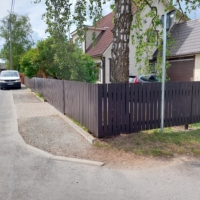 vertikaalne-varvitud-lippaed-tartus-002